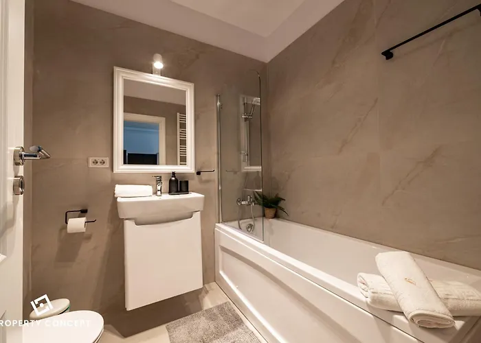 Near Unirii Square & Old Town Apartment Bucharest