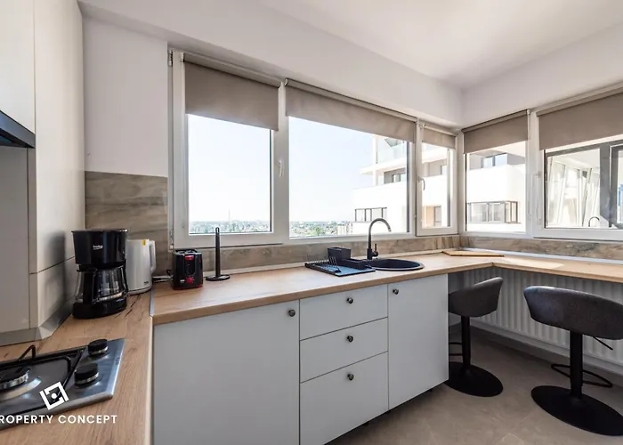 Near Unirii Square & Old Town Apartment