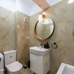 아파트 Near Unirii Square & Old Town *