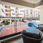 Near Unirii Square & Old Town * 부쿠레슈티