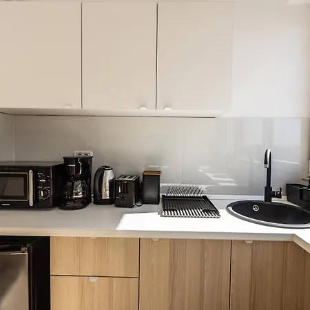 Near Unirii Square & Old Town Apartment *
