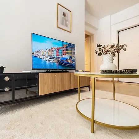 Near Unirii Square & Old Town Apartment Bucharest