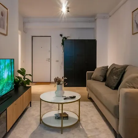 Apartment Near Unirii Square & Old Town