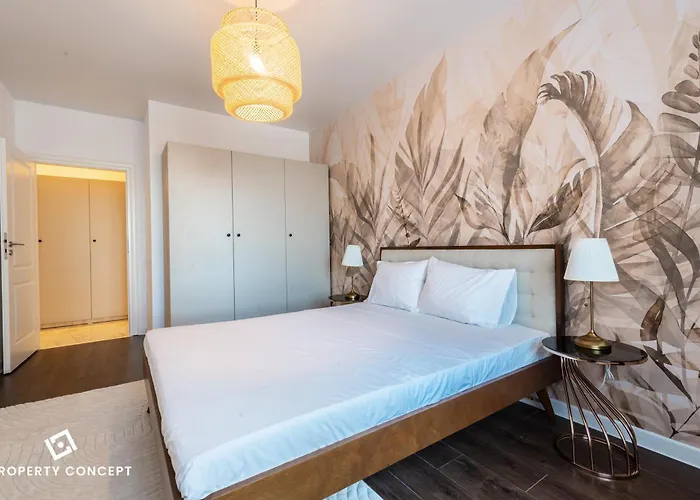 Near Unirii Square & Old Town *