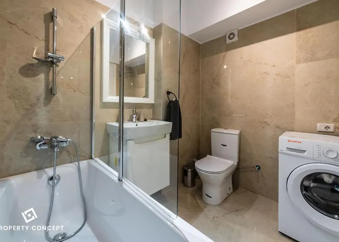 Near Unirii Square & Old Town *