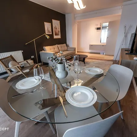 Near Unirii Square & Old Town Апартаменты *