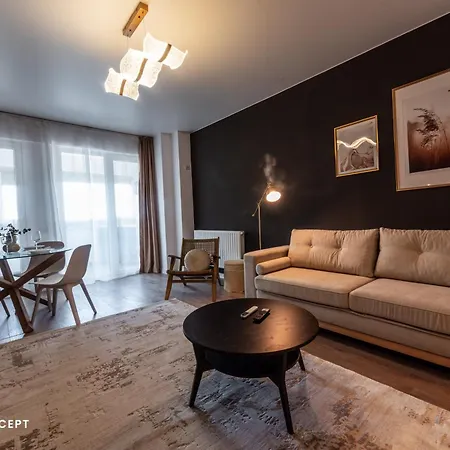 Near Unirii Square & Old Town Апартаменты *