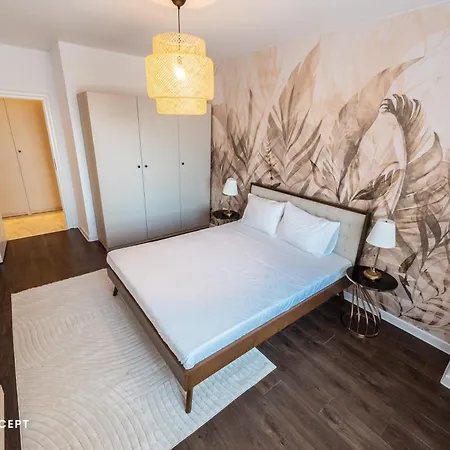 Апартаменты Near Unirii Square & Old Town *