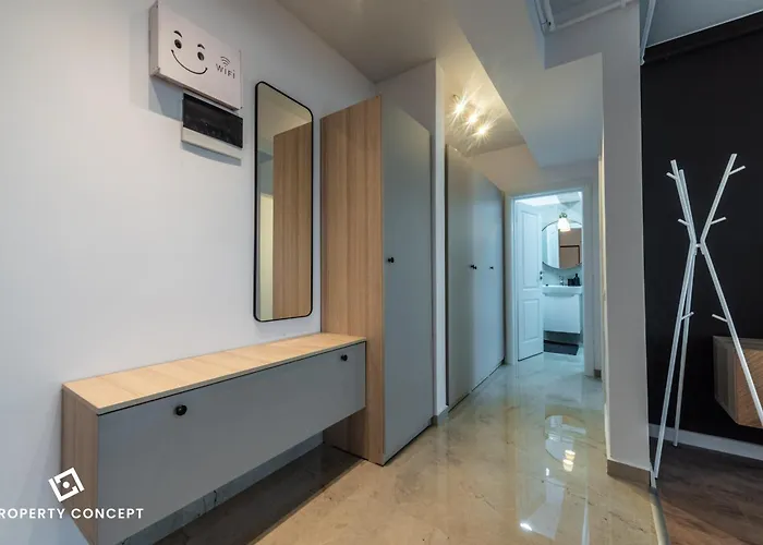 Near Unirii Square & Old Town *