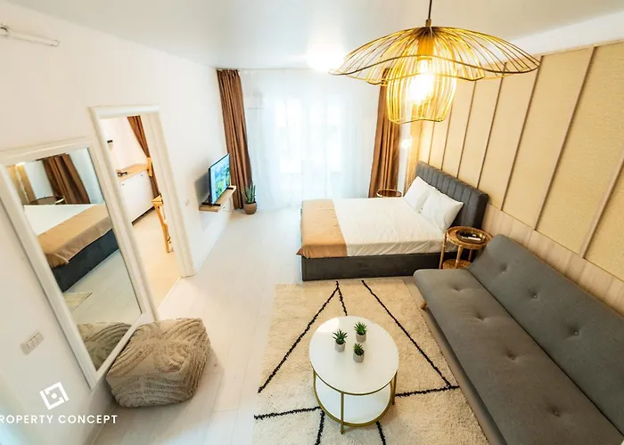 Near Unirii Square & Old Town *