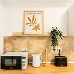 Near Unirii Square & Old Town Apartamento *